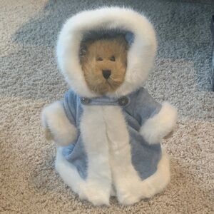 Boyds Bears Plush in Blue and White Coat